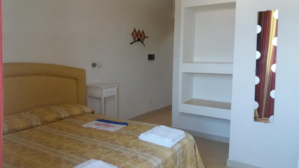Villa Adele Ponza Bilik gambar